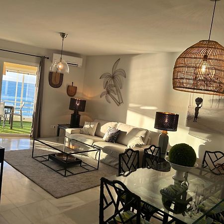 Apartamento En Primera Linea/Beachfront Apartment Fuengirola Exterior photo
